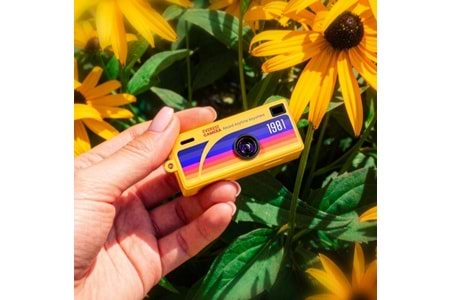 Everest ADK1981 Sarı 1.6MP 300mAh Şarjli Konteyner Tipi Retro Anahtarlık Mini Dijital Kamera
